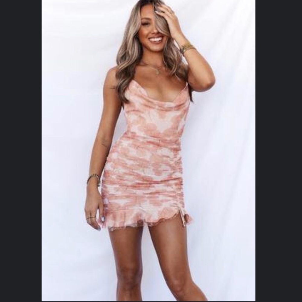 Hello Molly Front Runner dress